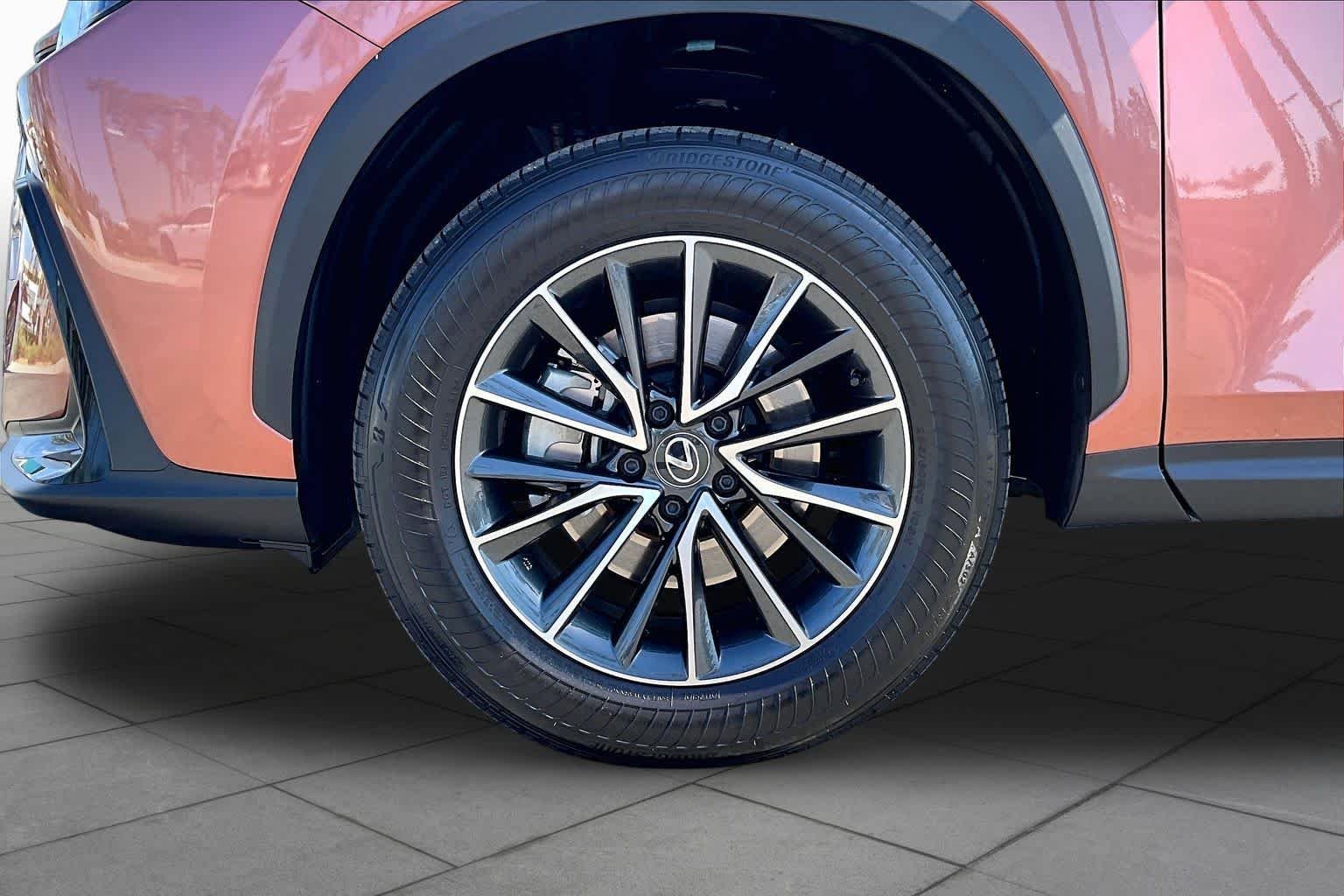 Certified Used 2025 COPPER CREST Lexus  image 10
