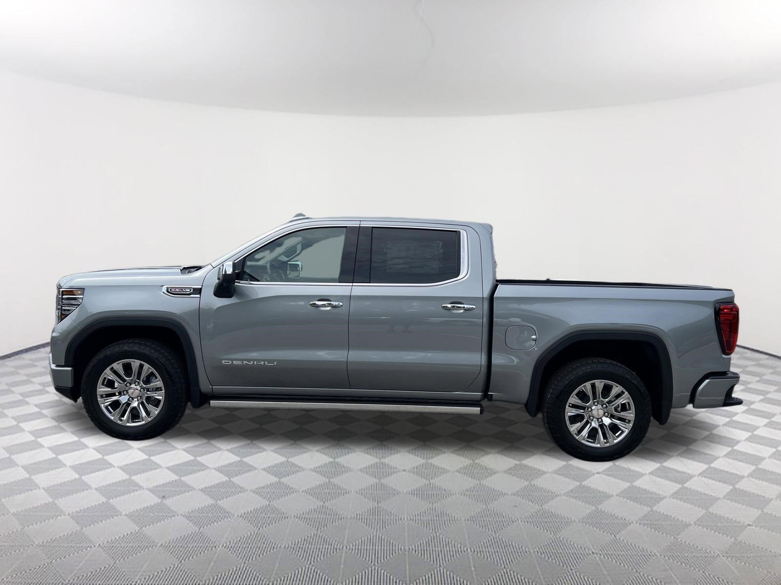 2026 GMC Sierra 1500 Denali - Photo 8