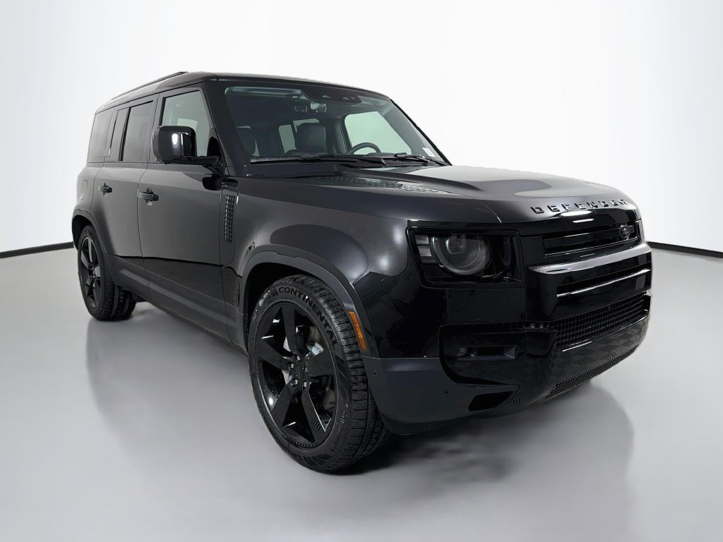 New 2026 Santorini Black Land Rover S image 3