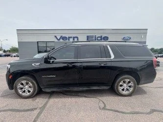 2022 GMC Yukon 4WD SLE's photo