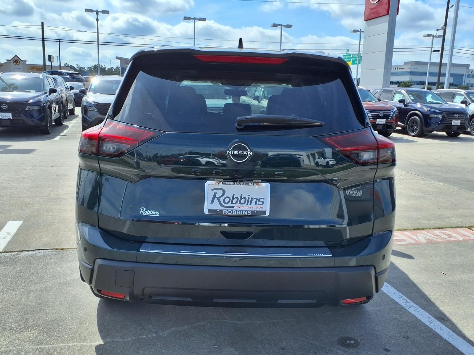 2026 Nissan Rogue Dark Armor™ Green at Robbins Nissan