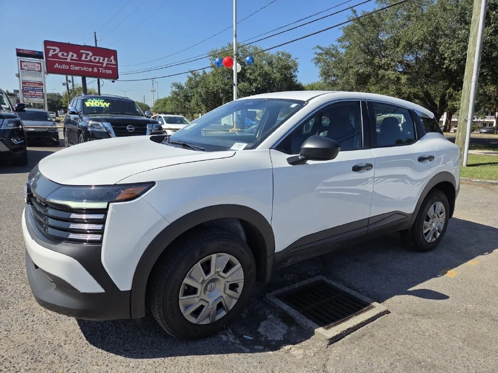 2026 Nissan KICKS