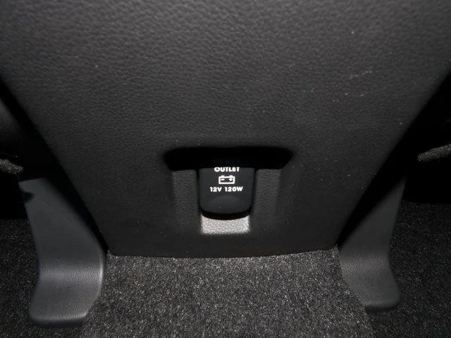 2026 Mitsubishi Eclipse Cross LE - Photo 18