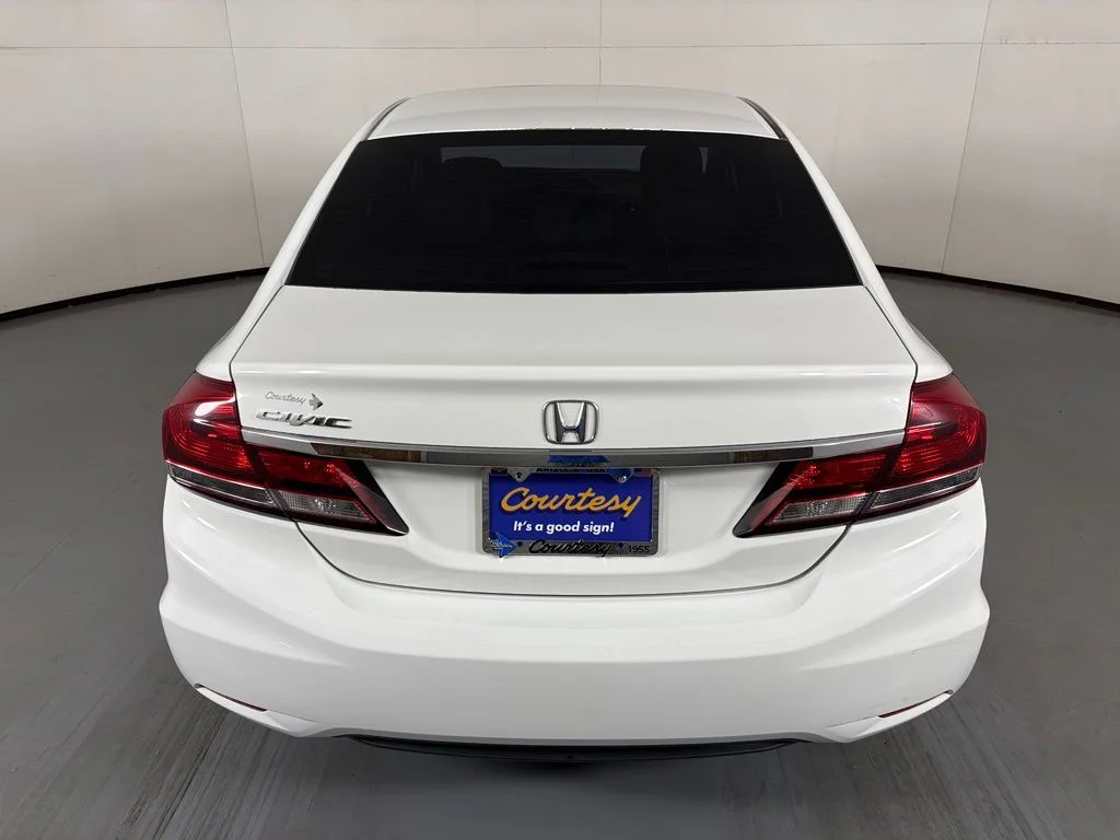 Used 2015  Honda EX image 7