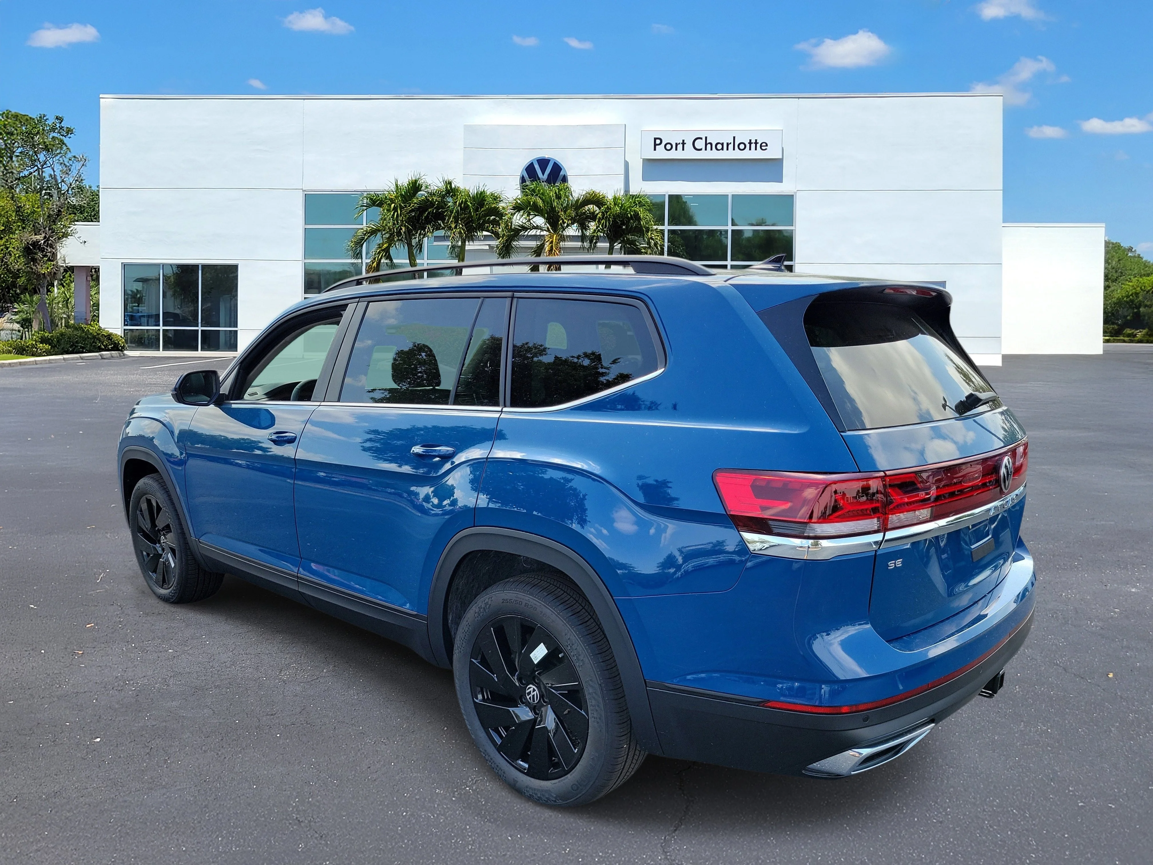 New 2026 Blue Volkswagen 2.0T SE w/Technology image 35