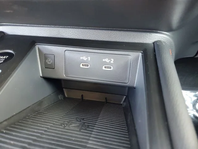 2026 Nissan KICKS SR AWD - Photo 18