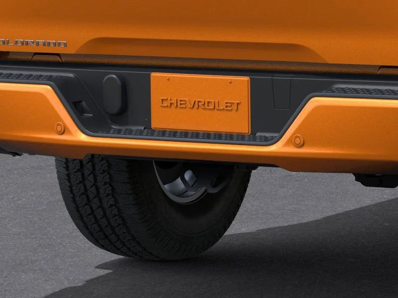 2025 Chevrolet Colorado LT - Photo 14