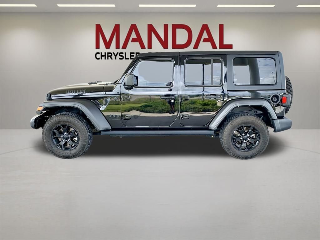 Used 2022 Black Jeep Unlimited Willys image 8