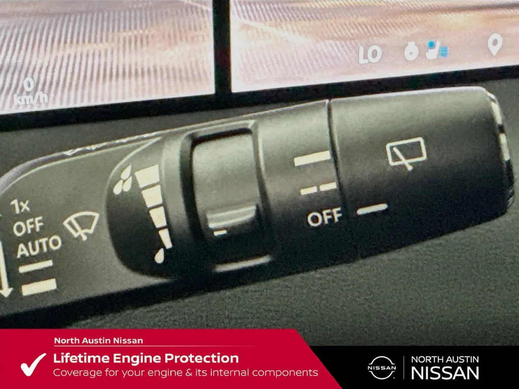 New 2027 Gray Nissan SL image 14