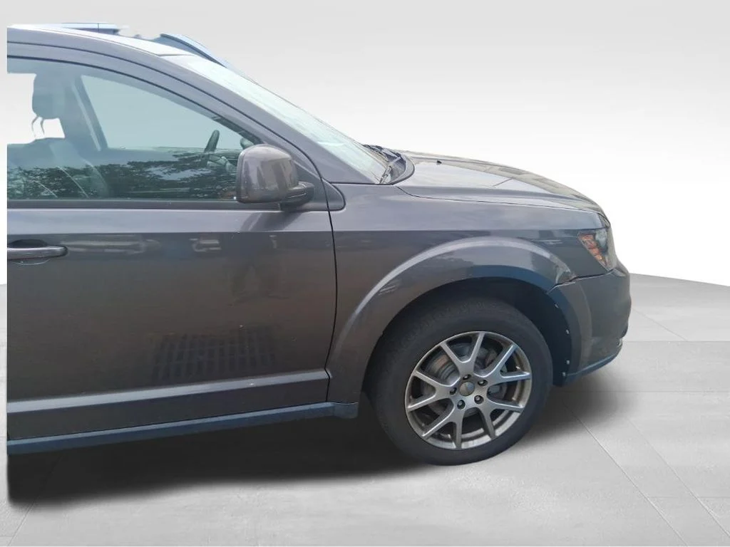 Used 2014 Gray Dodge R/T image 13