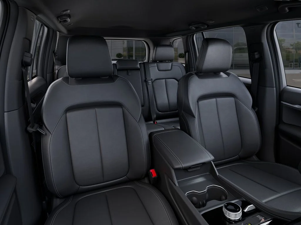 New 2025 Bright White Clear-Coat Exterior Paint Jeep Limited image 17