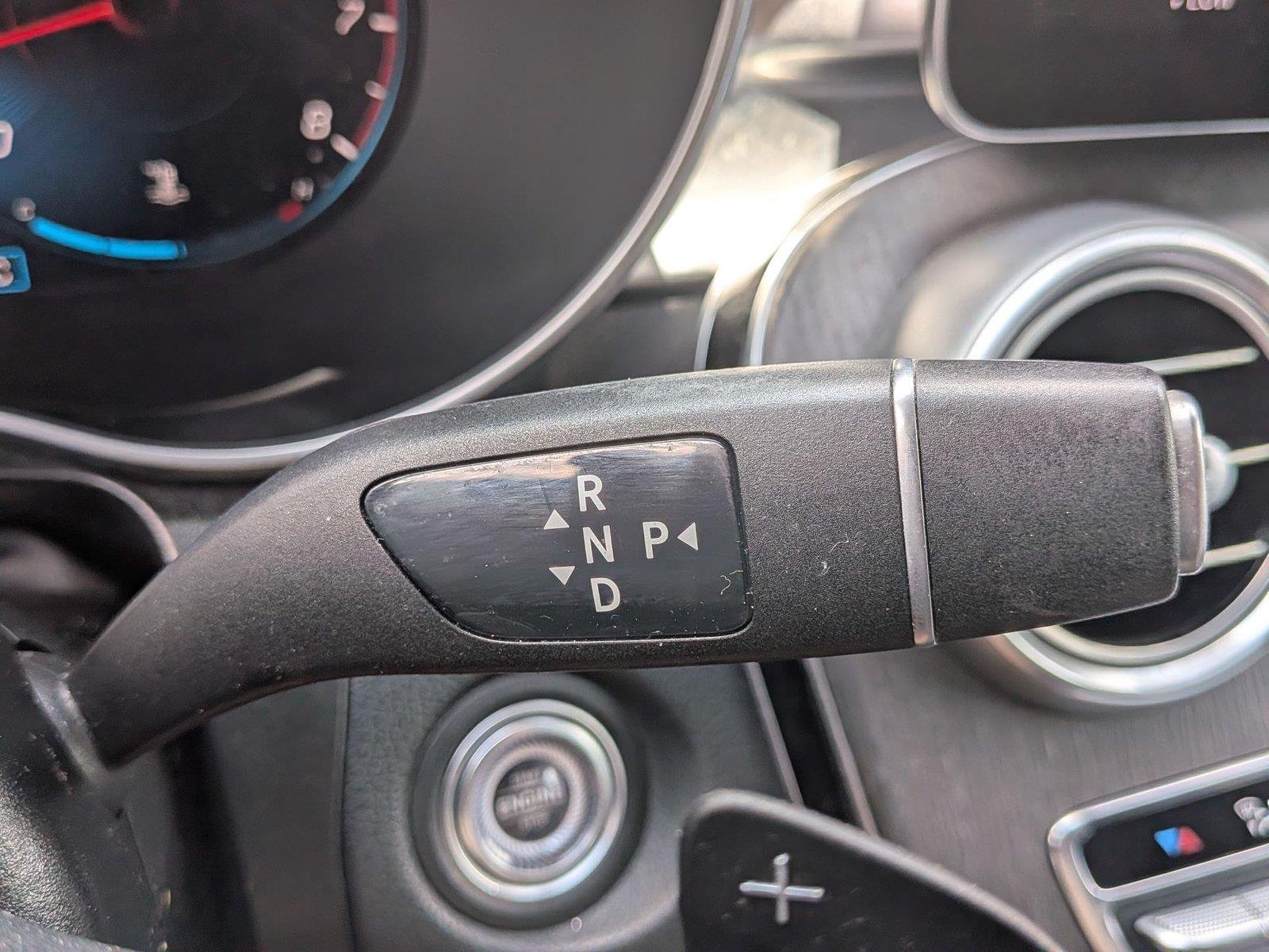 Used 2022 Polar White Mercedes-Benz GLC 300 image 25