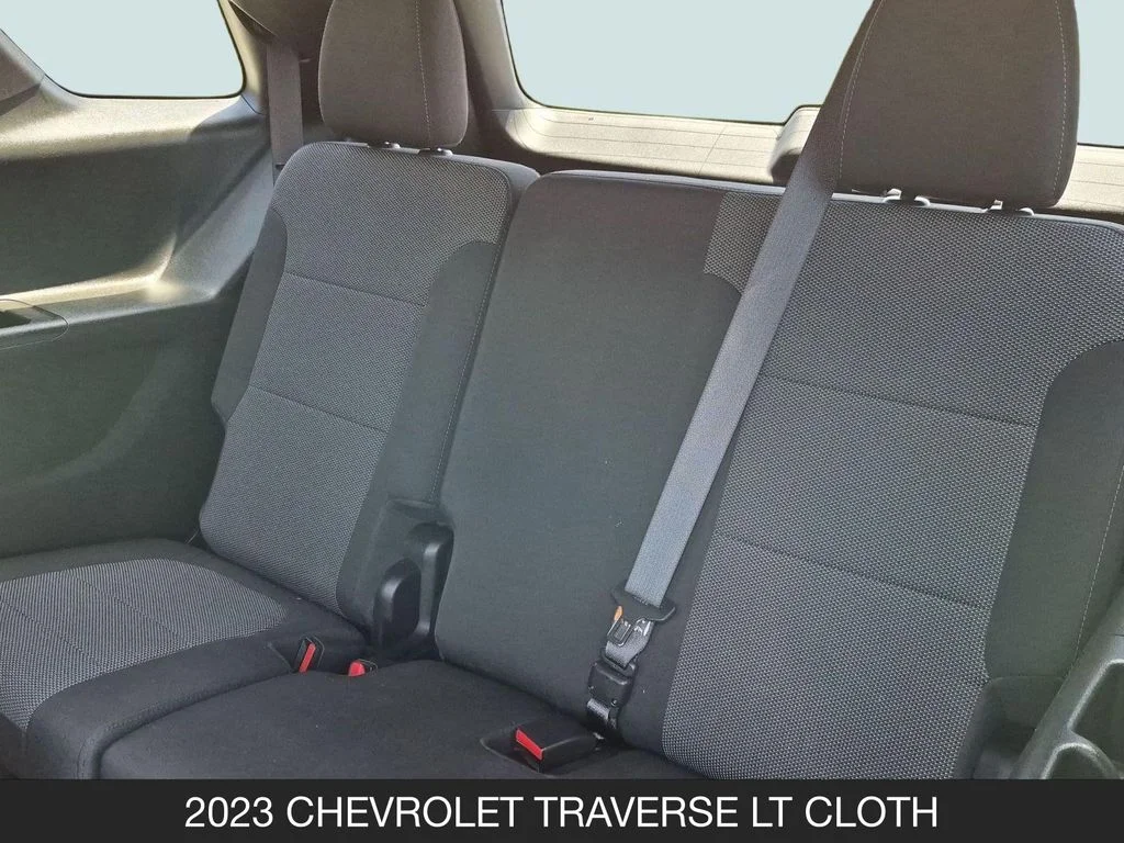 Used 2023 Green Chevrolet LT image 25