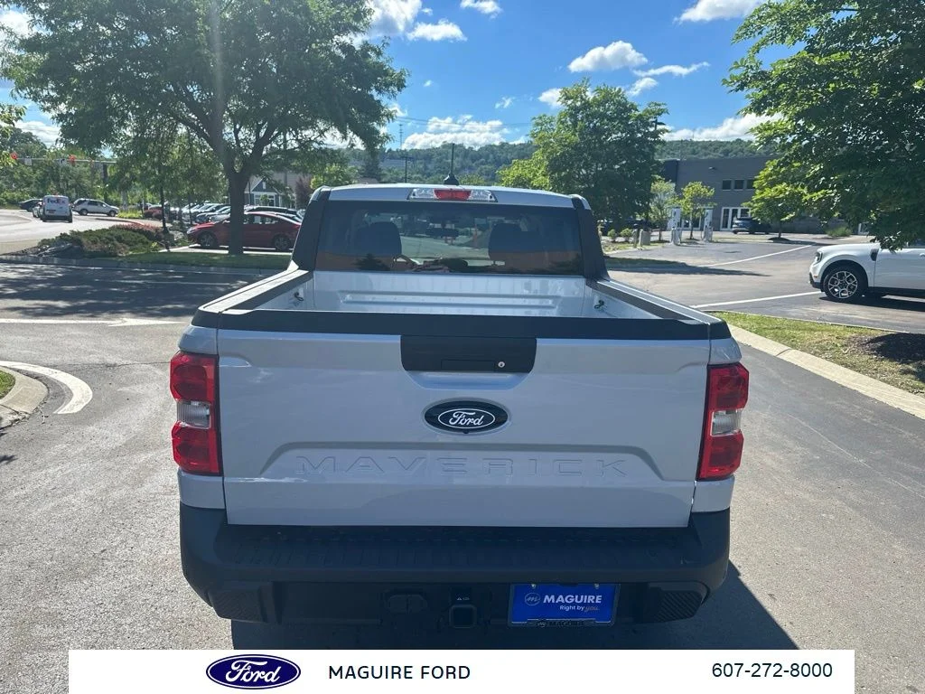 New 2026 White Metallic Ford XLT image 5