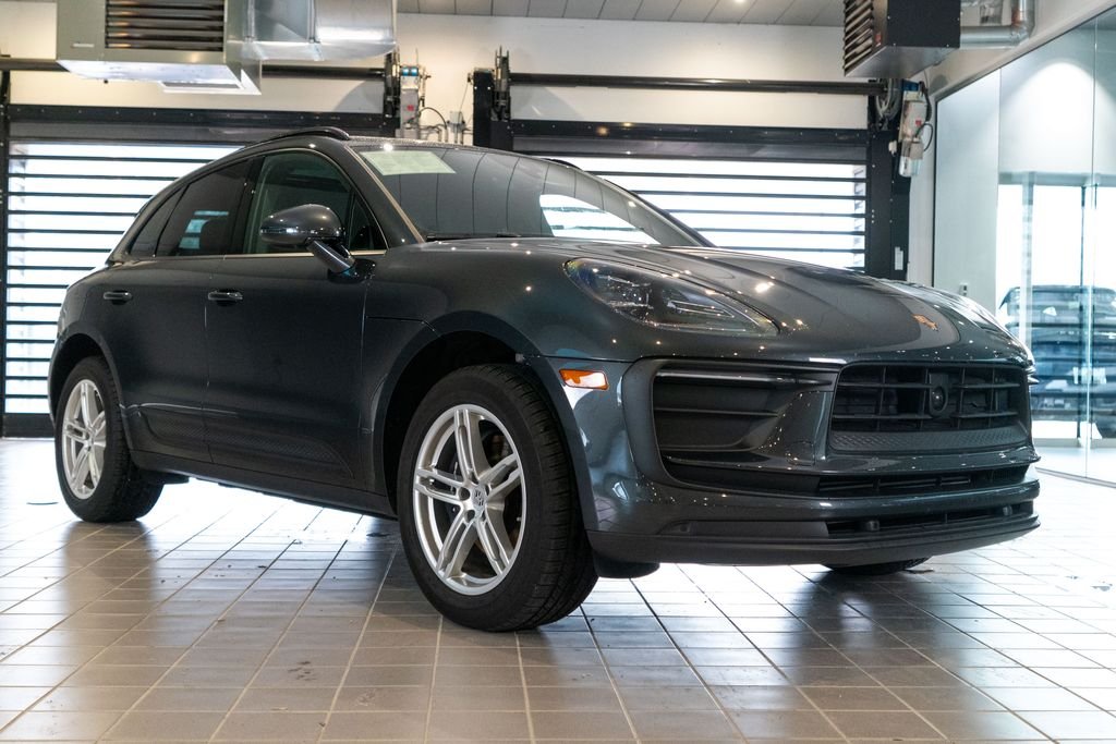 Used 2025 Grey Porsche Base image 7
