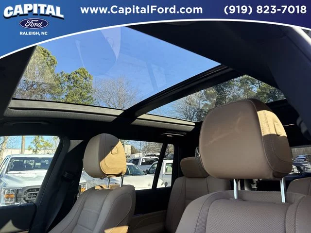 Used 2024  Mercedes-Benz GLS 450 image 21