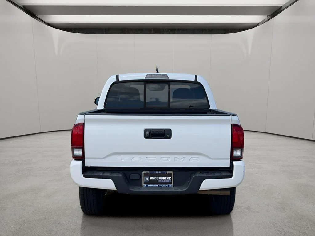 Used 2021 Super White Toyota SR image 5