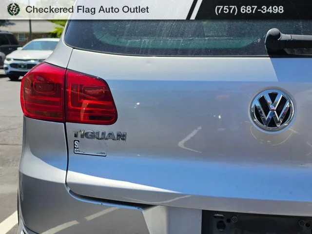 Used 2017 Reflex Silver Metallic Volkswagen Sport image 7
