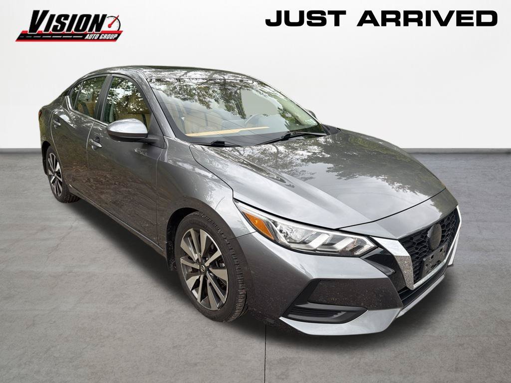 Used 2021 Gray Nissan SV image 3