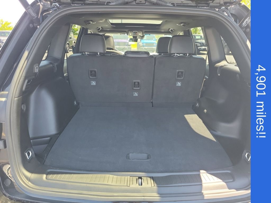 Used 2025 Black Jeep Limited image 10