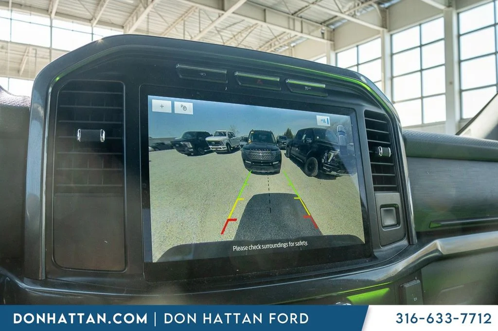 Used 2023 Black Ford XLT image 8