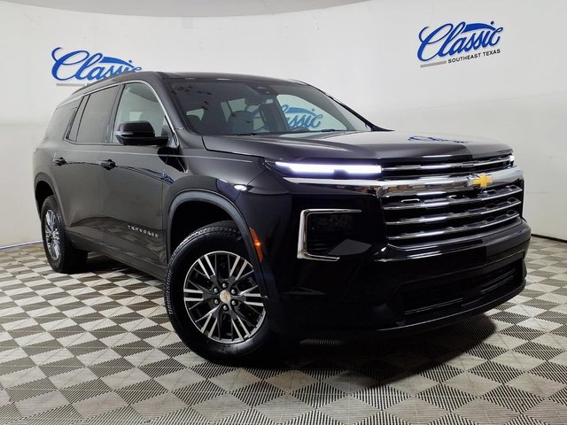 Pre-Owned 2024 Chevrolet Traverse LT
