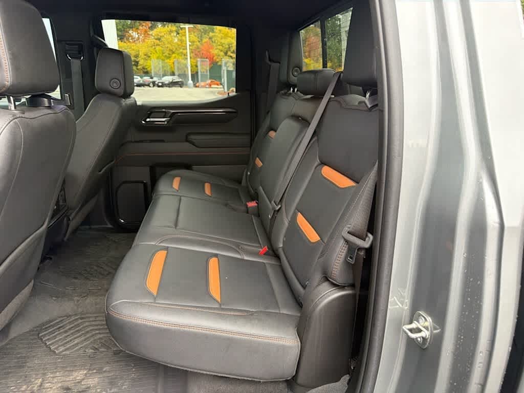 Used 2023 Sterling Metallic GMC AT4 image 5