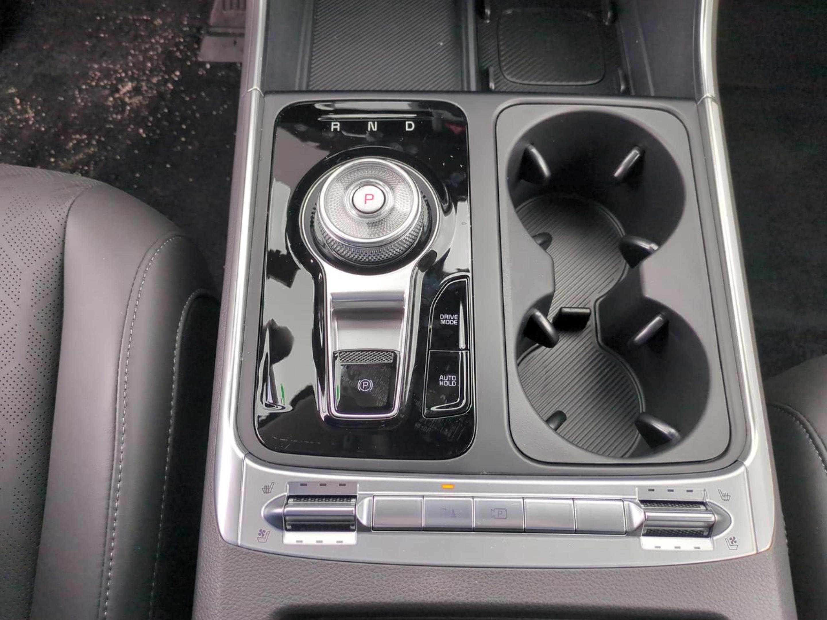 2026 Kia Carnival SX - Photo 22