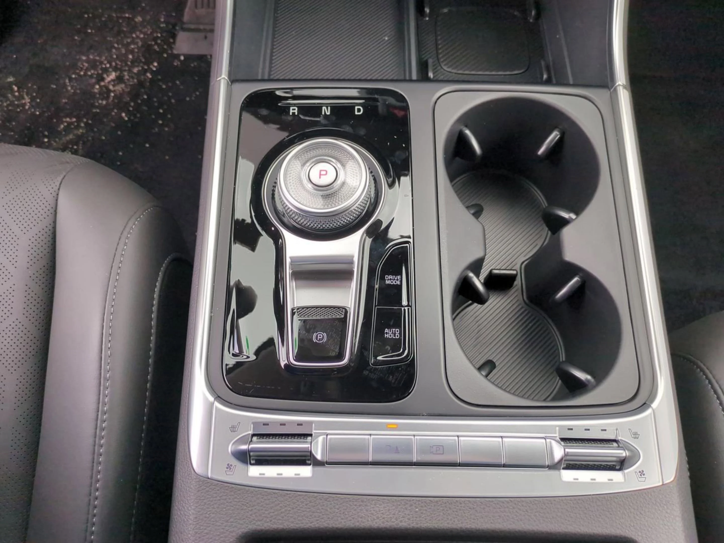 2026 Kia Carnival SX - Photo 22