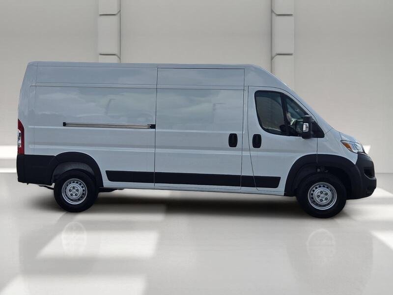 New 2026 Bright White Clear-Coat Exterior Paint RAM TRADESMAN 2500 HIGH ROOF 159" WB W/PASS SEAT image 6