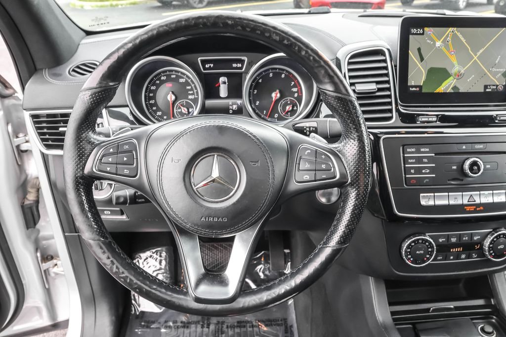 Used 2017  Mercedes-Benz GLS 450 image 19