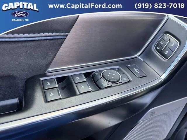 Used 2025 White Ford Platinum image 21