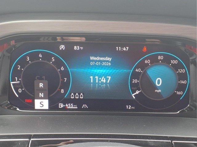 New 2026 Deep Black Pearl Volkswagen SE w/Technology 4M image 21