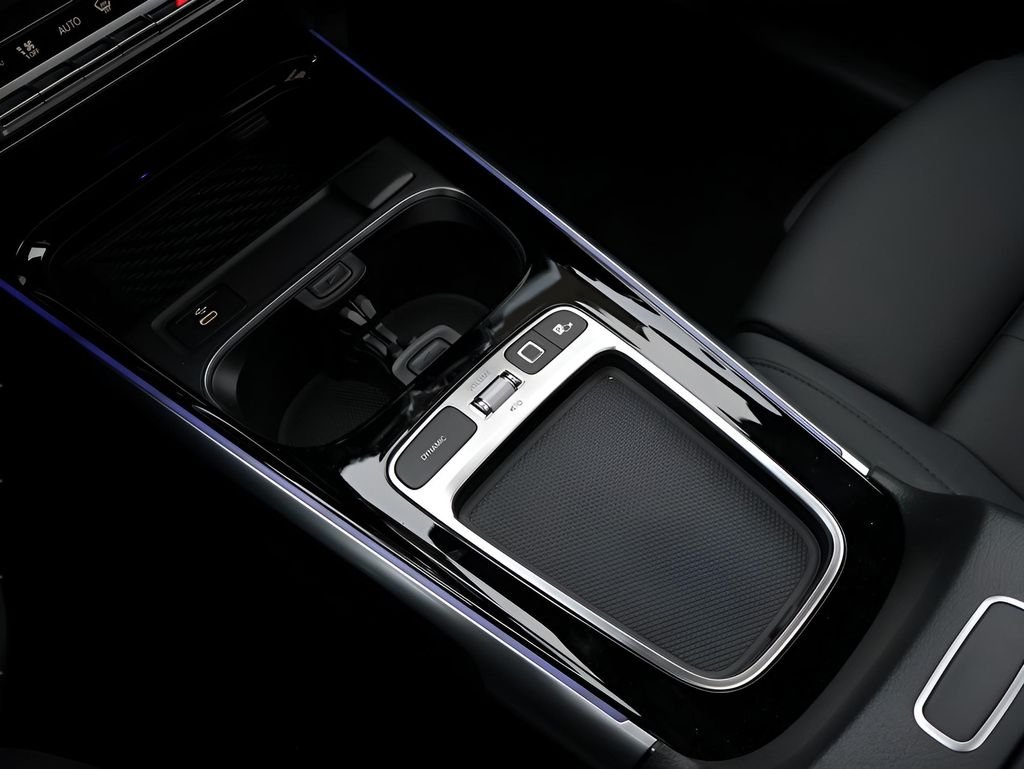 New 2026 Mountain Grey Metallic Mercedes-Benz GLB 250 image 27