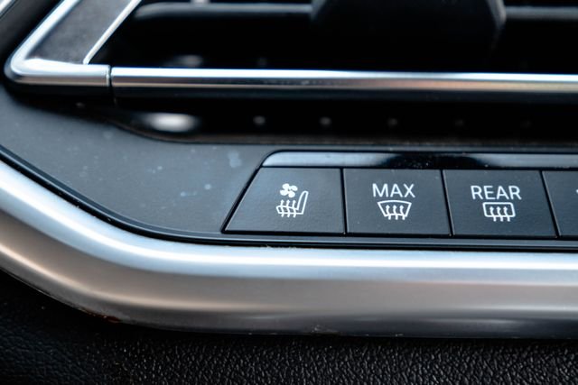 Used 2022 Black Sapphire Metallic BMW xDrive40i image 26