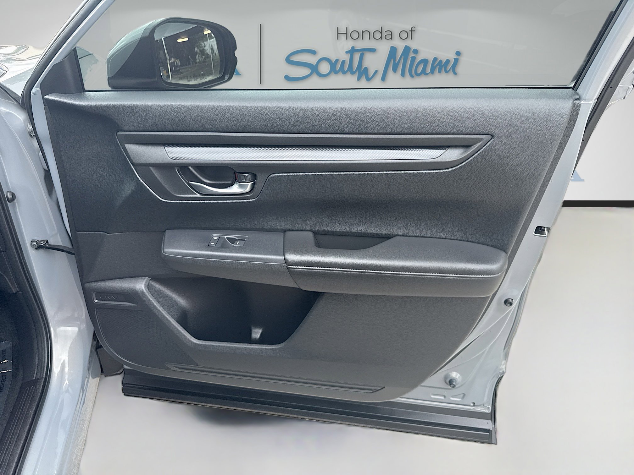 2025 Honda CR-V LX - Photo 33