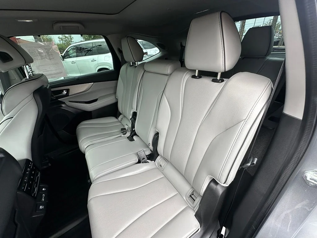 Used 2024 Silver Acura Advance image 13