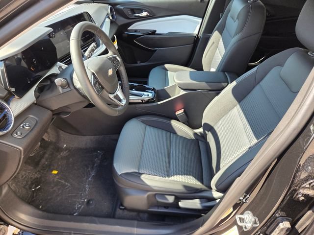 2026 Chevrolet Trax LT - Photo 6