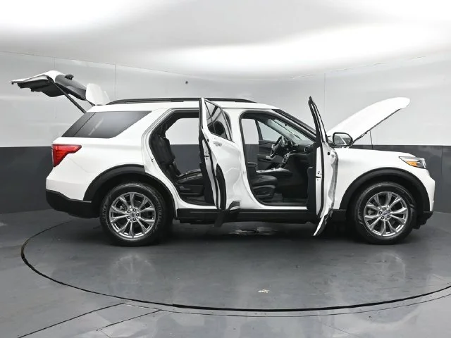 Certified Used 2024 Star White Ford XLT image 60