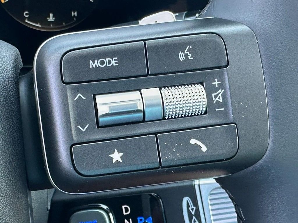 New 2026 White Hyundai Limited AWD image 32