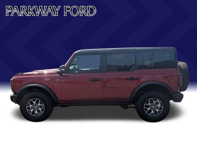Used 2025 Red Ford Badlands image 8