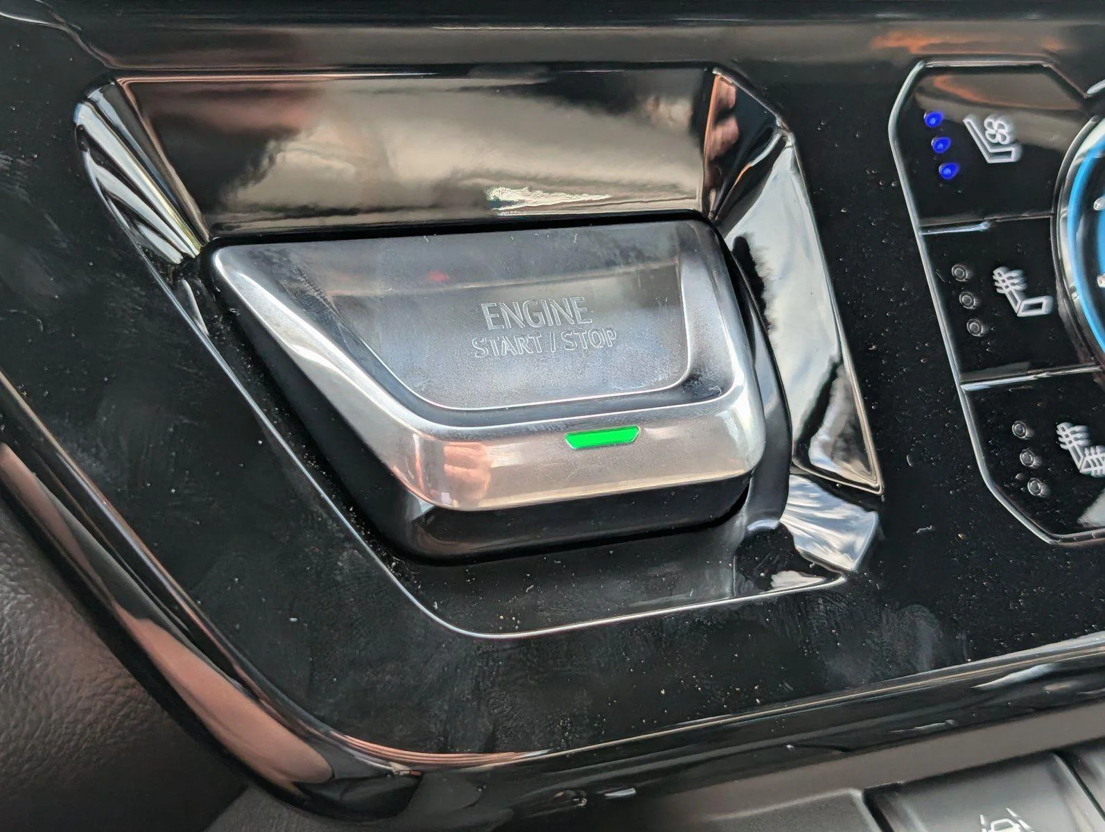 New 2026 Onyx Black GMC AT4 image 23