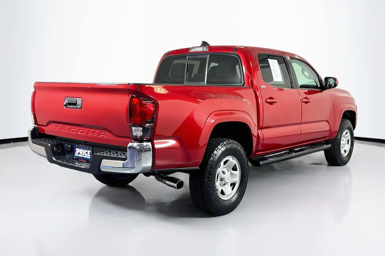 Used 2021 Barcelona Red Metallic Toyota SR5 image 5