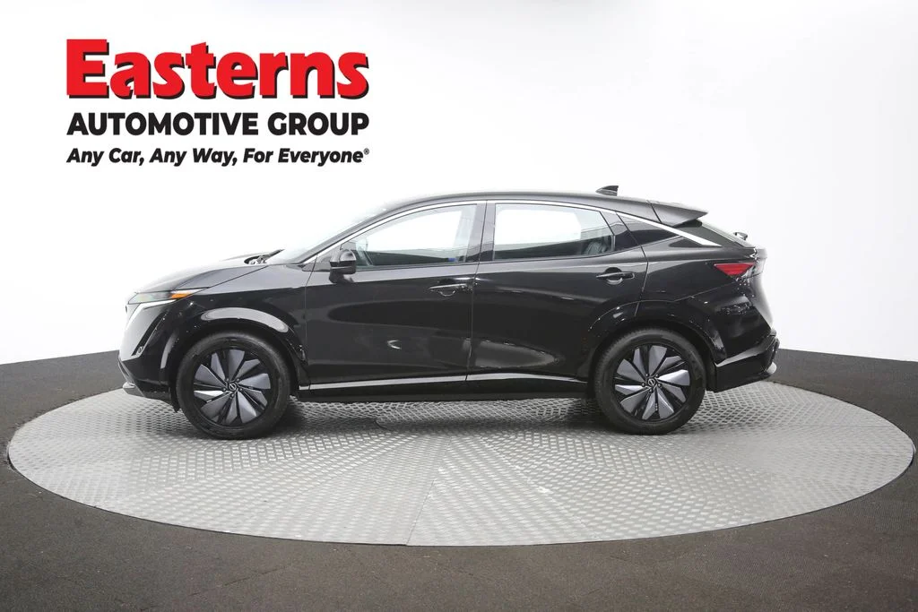 Used 2023 Black Nissan ENGAGE image 60