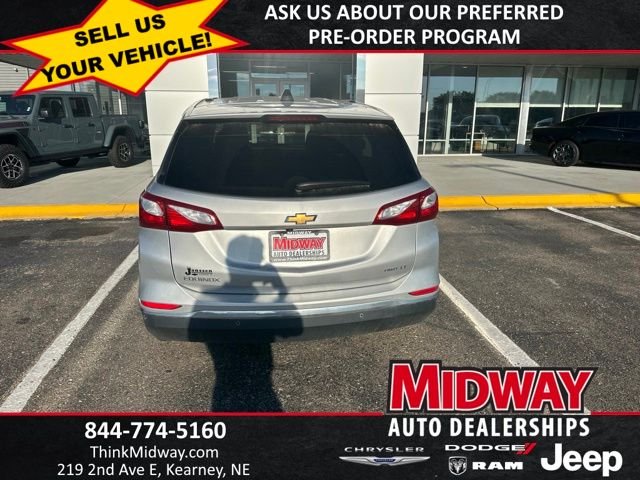 Used 2018 Silver Chevrolet LT image 4