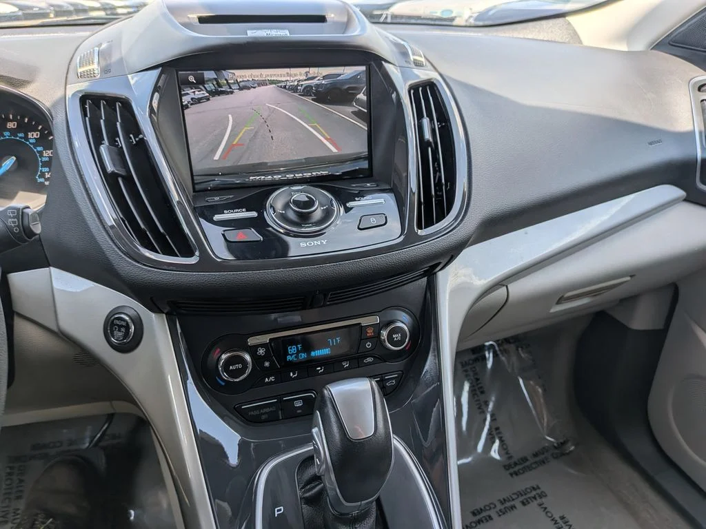 Used 2013 Black Ford SEL image 17