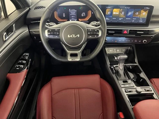 Used 2025 Black Kia GT-Line image 33