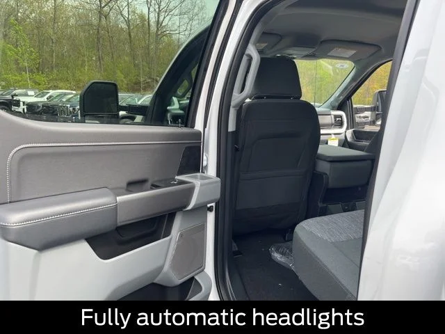 New 2026 Oxford White Ford F-350® XLT image 25