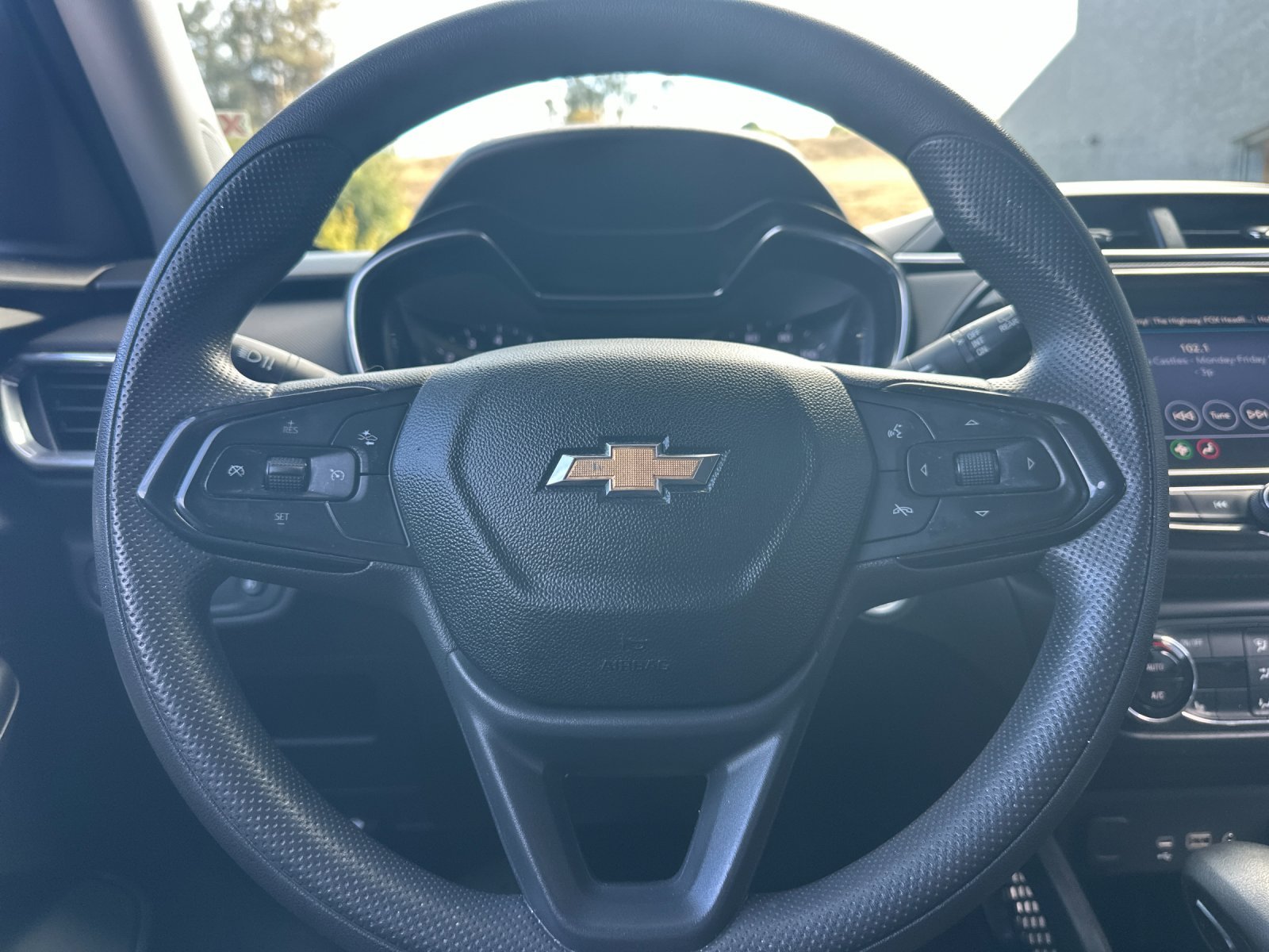 Used 2021 Scarlet Red Chevrolet LT 4D Sport Utility image 27
