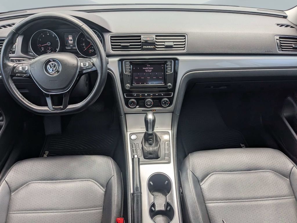 Used 2019 Silver Volkswagen 2.0T Wolfsburg image 14